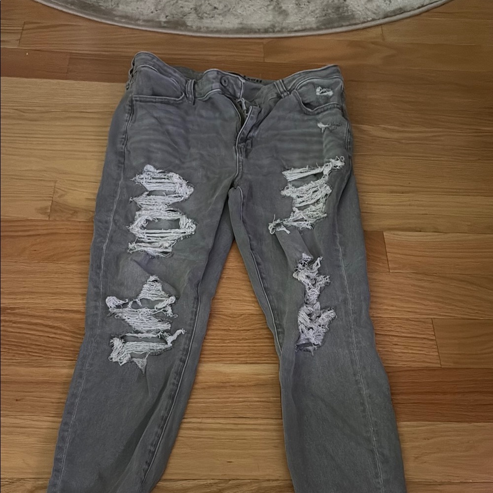 American Eagle Outfitters Gray Distressed Boyfriend Jeans